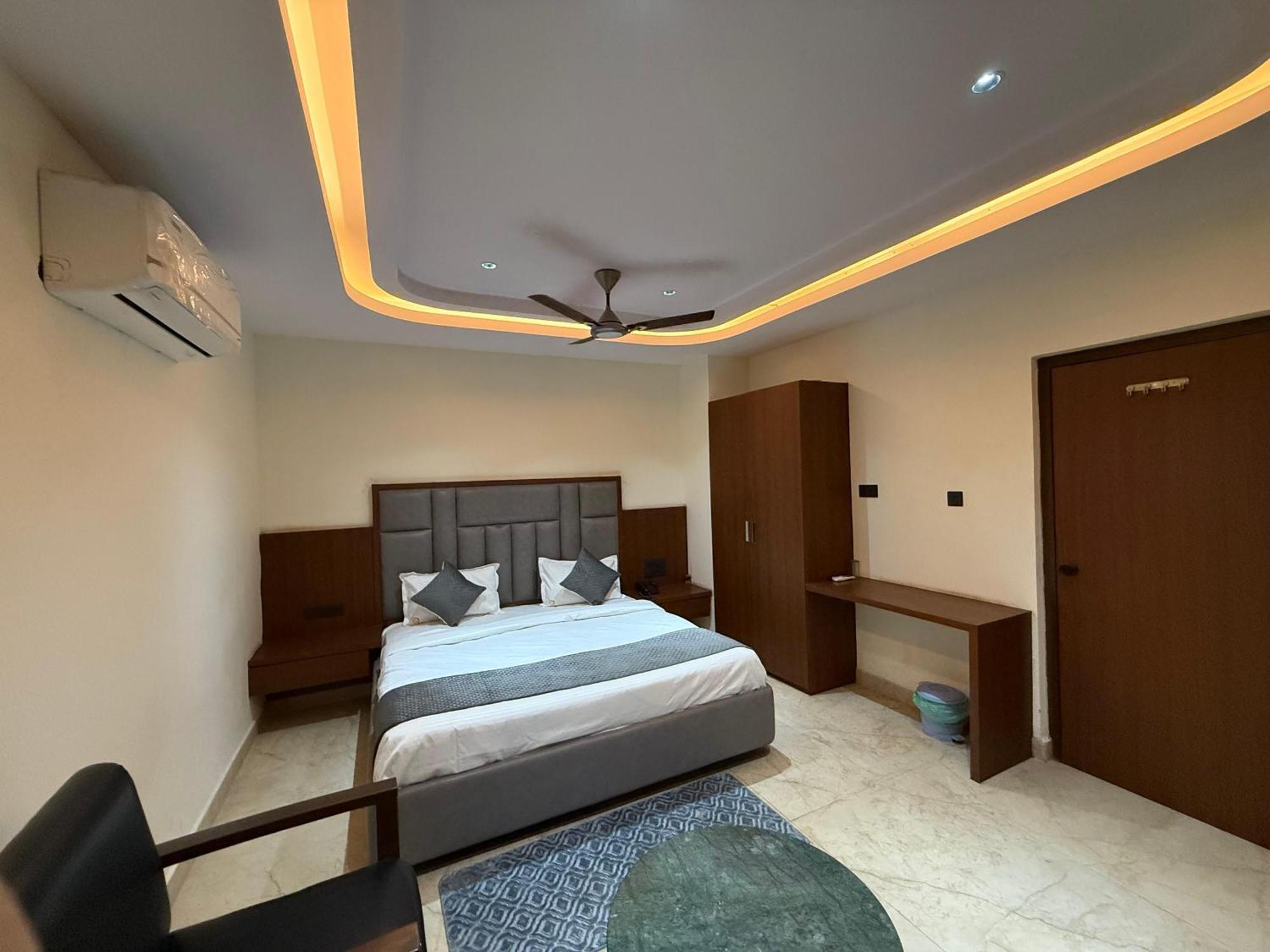 Agarwal'S Residency Hotel Visakhapatnam Bagian luar foto